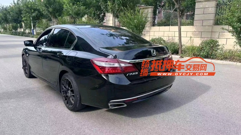 枣庄17年本田雅阁8