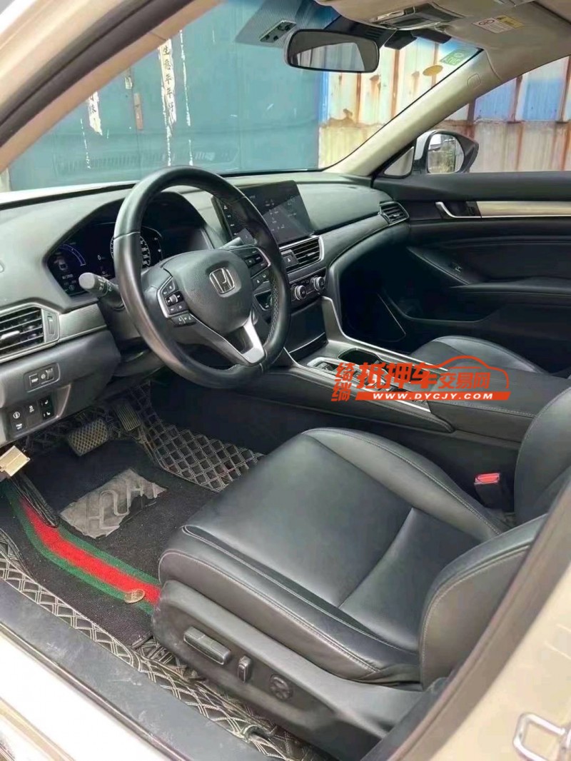 菏泽22年本田雅阁5