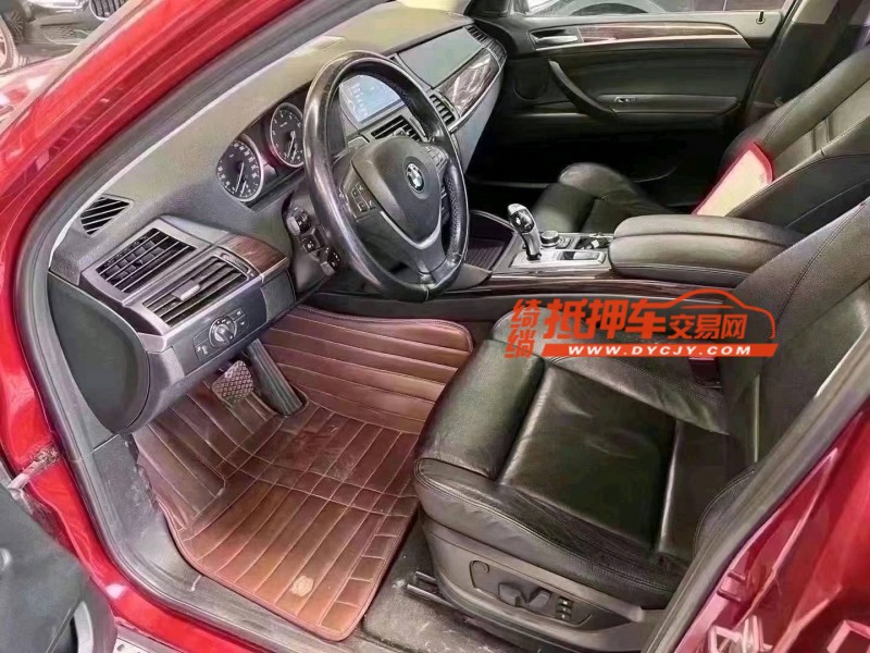 济宁12年宝马X64