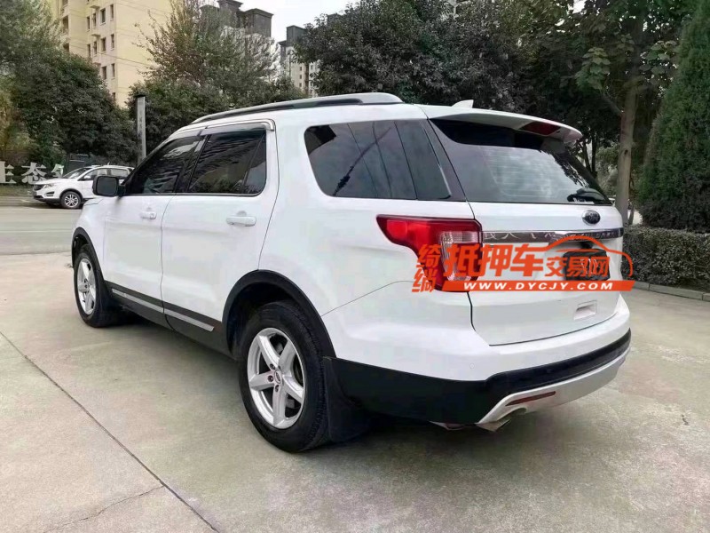 济宁16年福特探险者8
