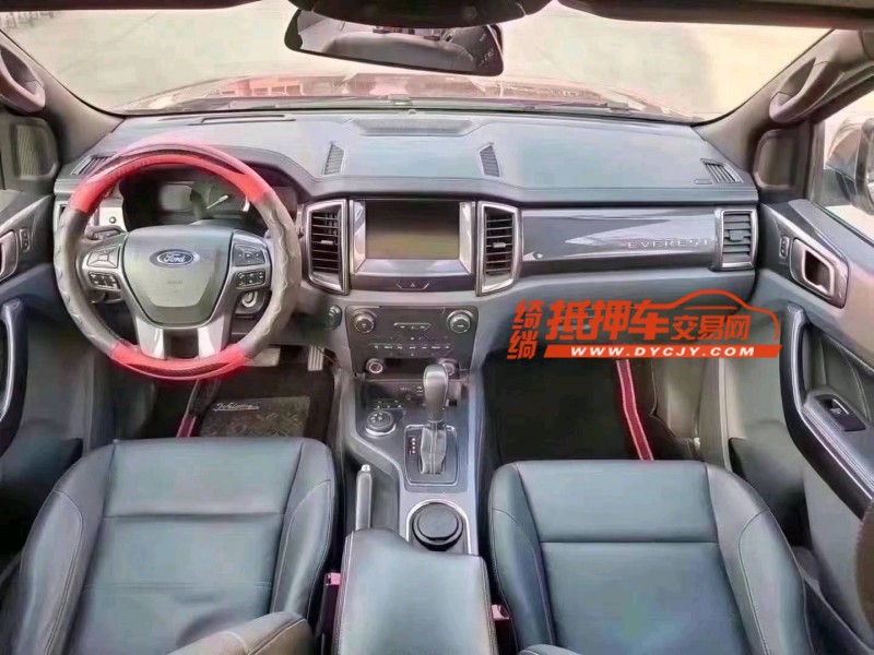 济宁17年福特撼路者4