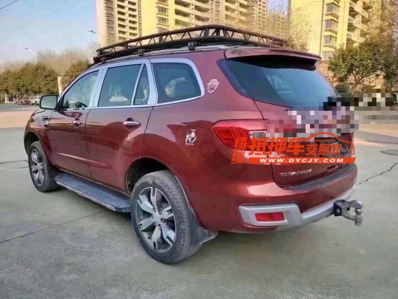 济宁17年福特撼路者8