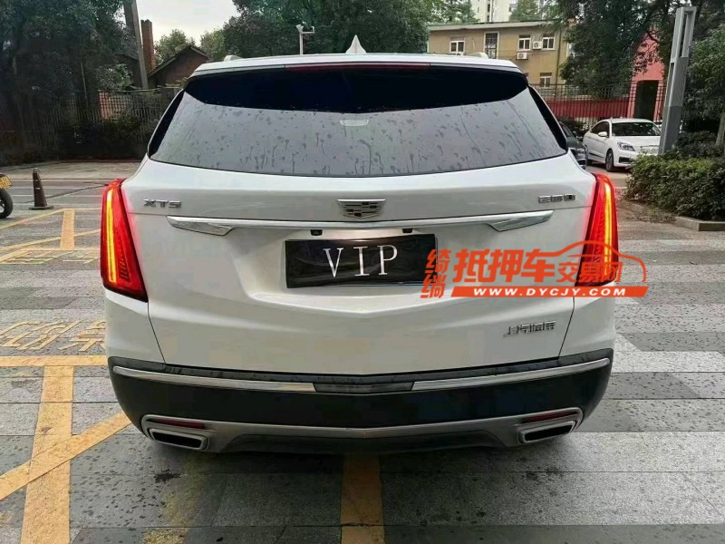 鷹潭21年凱迪拉克XT58
