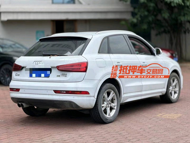廈門18年奧迪Q38