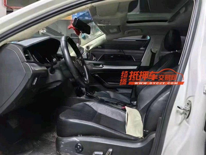 烟台18年大众凌渡8