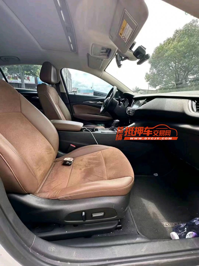 苏州20年别克君威5