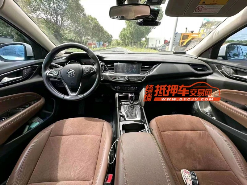 苏州20年别克君威7