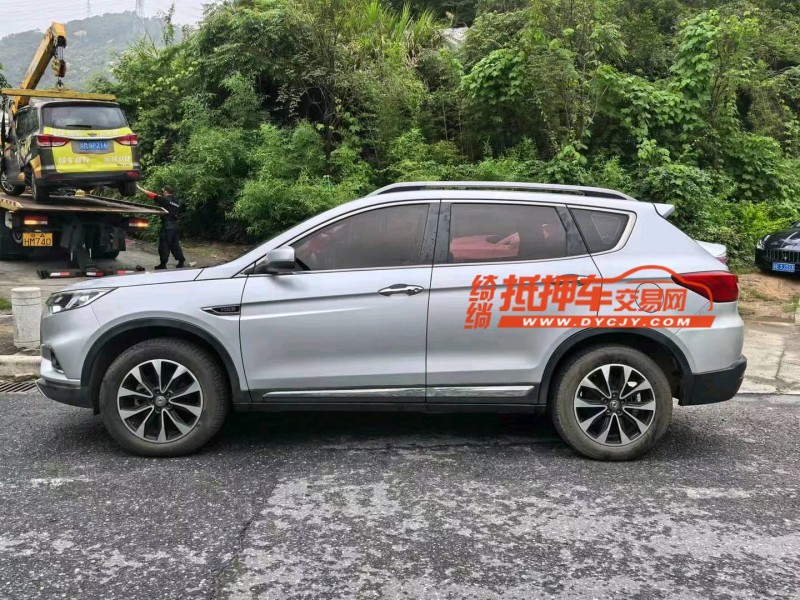 广州17年东风风度6