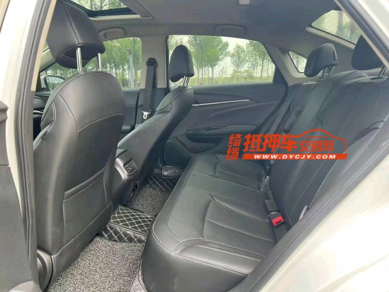 济宁19年别克英朗9