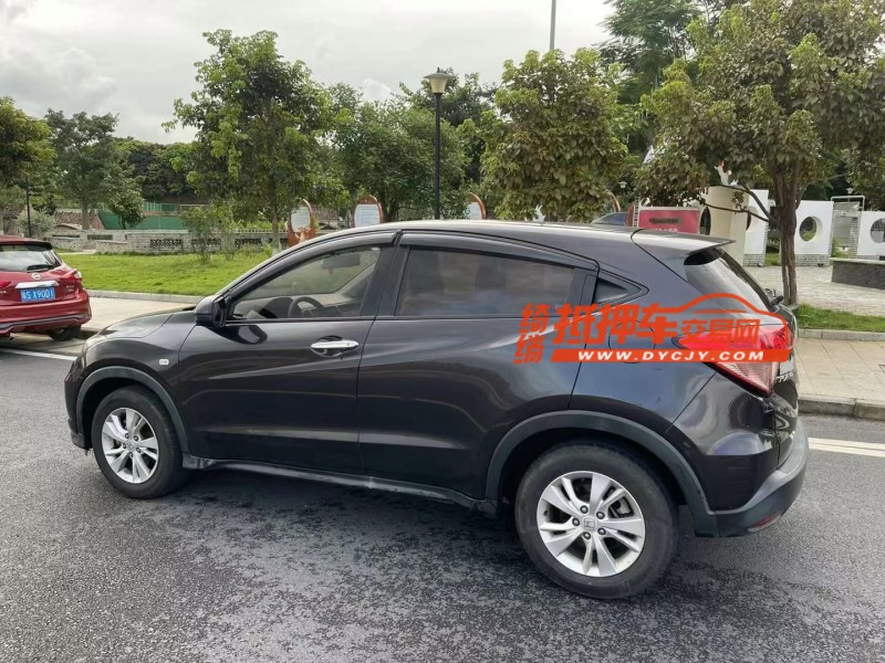 东莞18年本田缤智8