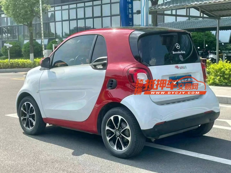 广州17年奔驰smart4