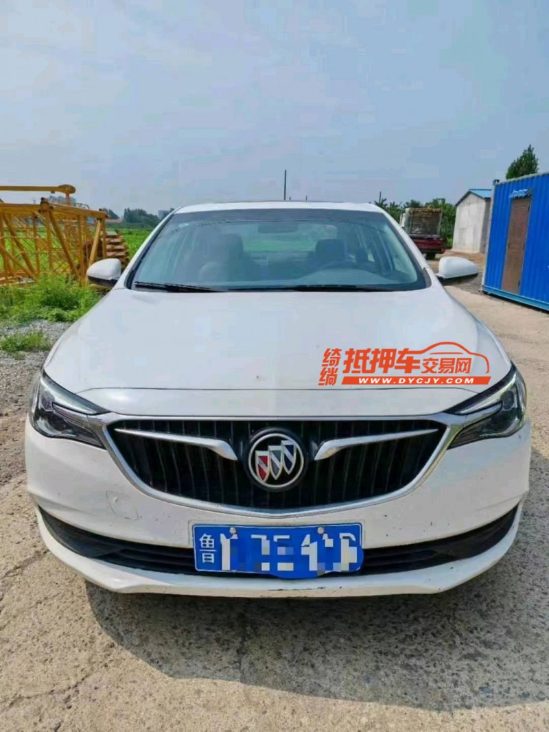 青岛22年别克英朗1