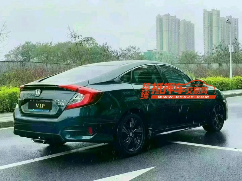 广州19年本田思域4