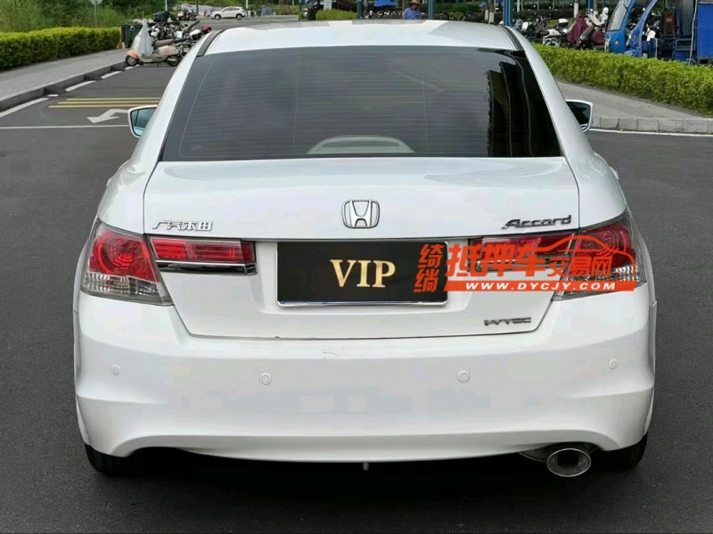 东莞12年本田雅阁9