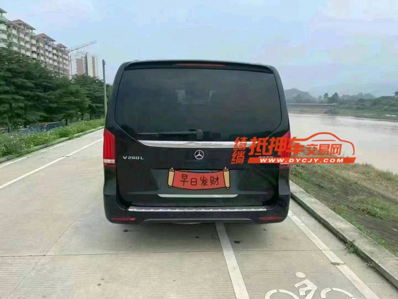广州21年奔驰V9