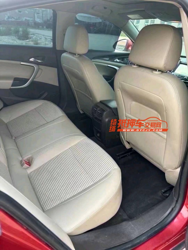 济南14年别克君威8