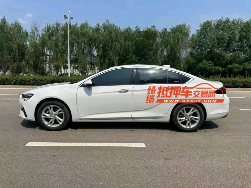 枣庄20年别克君威5