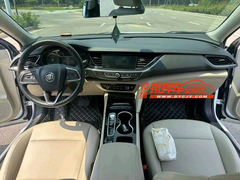 枣庄20年别克君威8