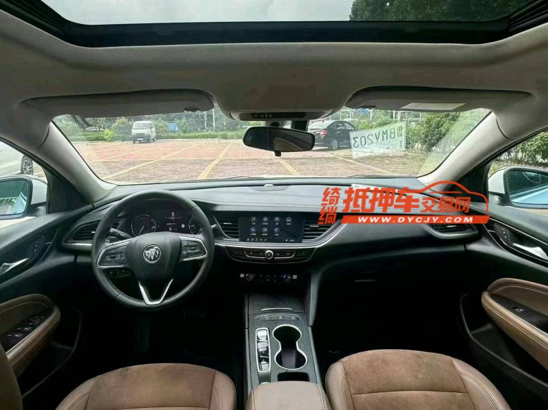 青岛21年别克君威4