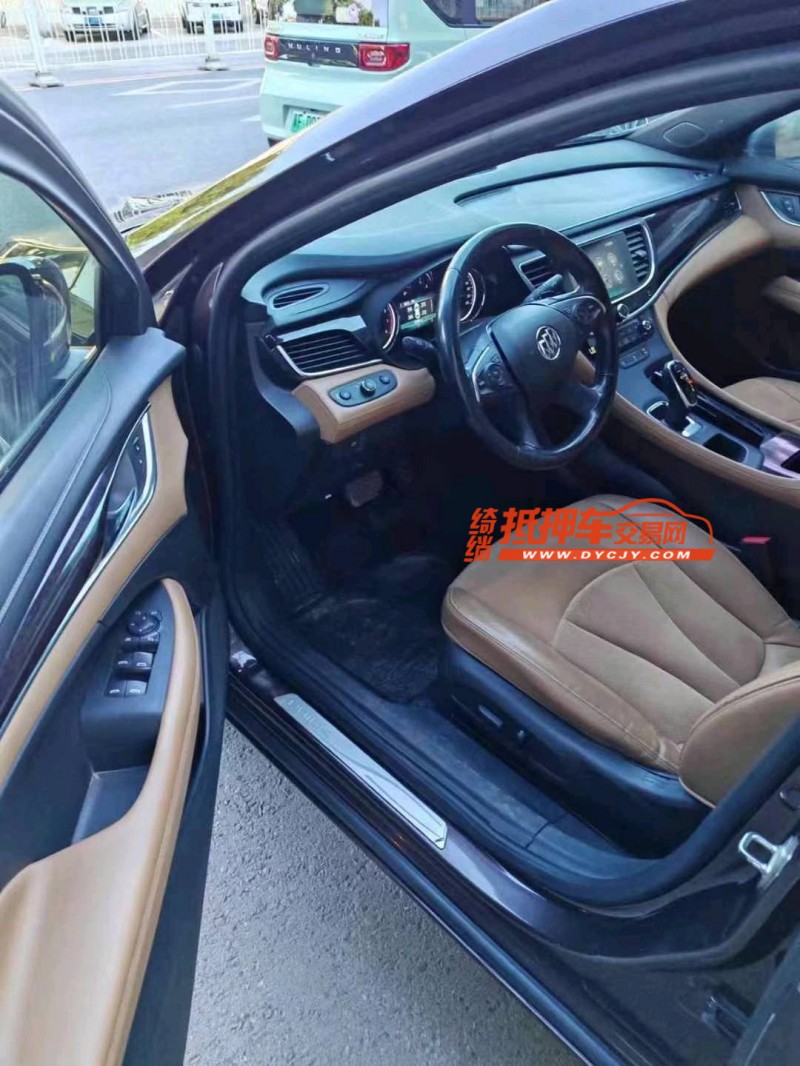 保定17年别克君越5