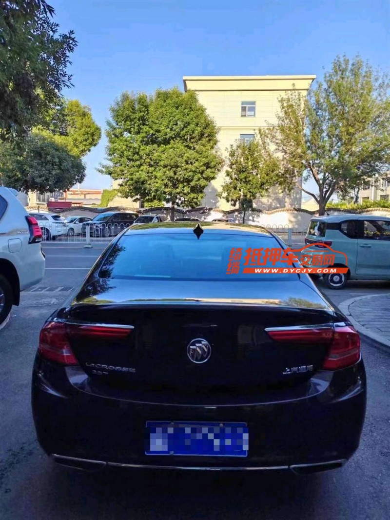 保定17年别克君越9