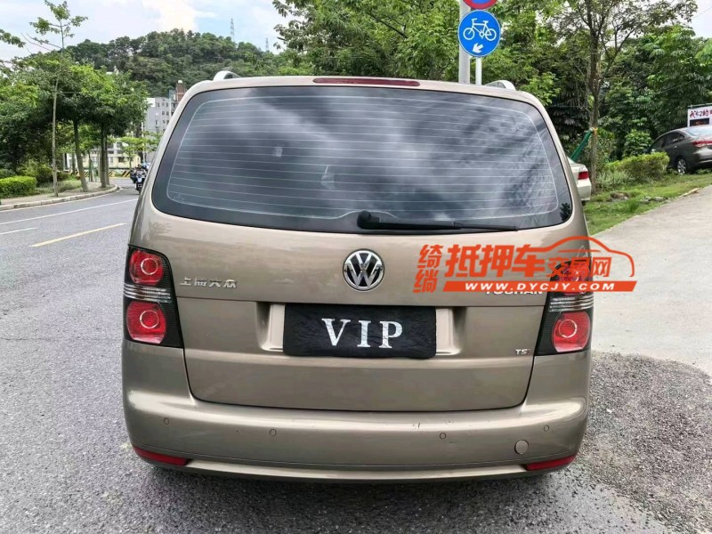 广州16年大众途安5