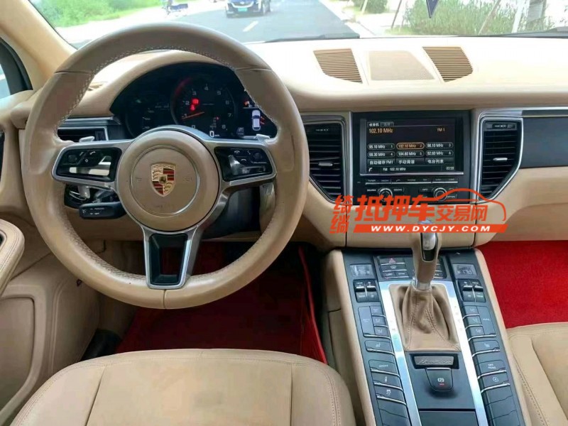 广州17年保时捷Macan5