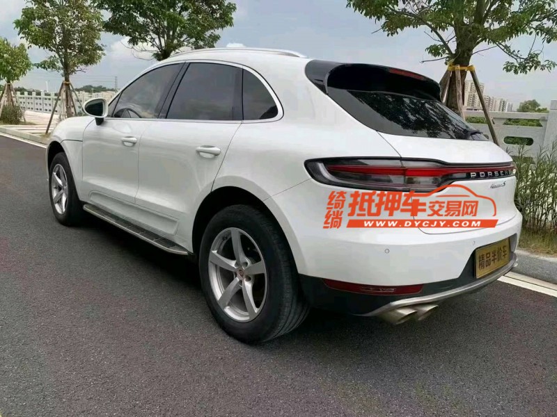 广州17年保时捷Macan7