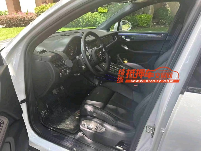 广州23年保时捷Macan4