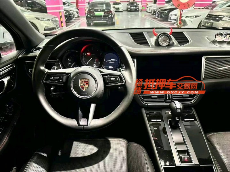 广州22年保时捷Macan8
