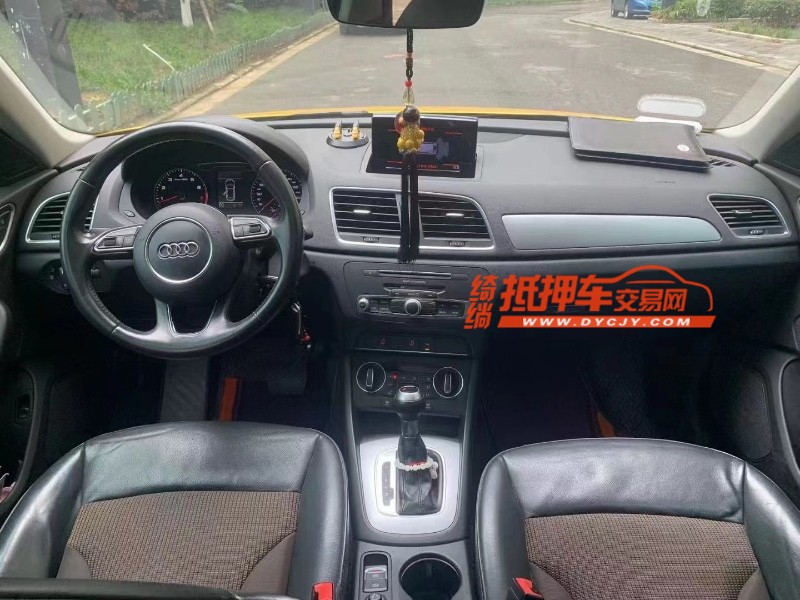 成都17年奥迪Q35