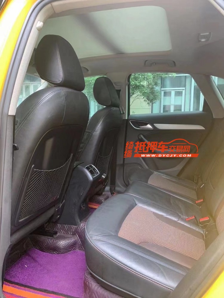 成都17年奥迪Q37