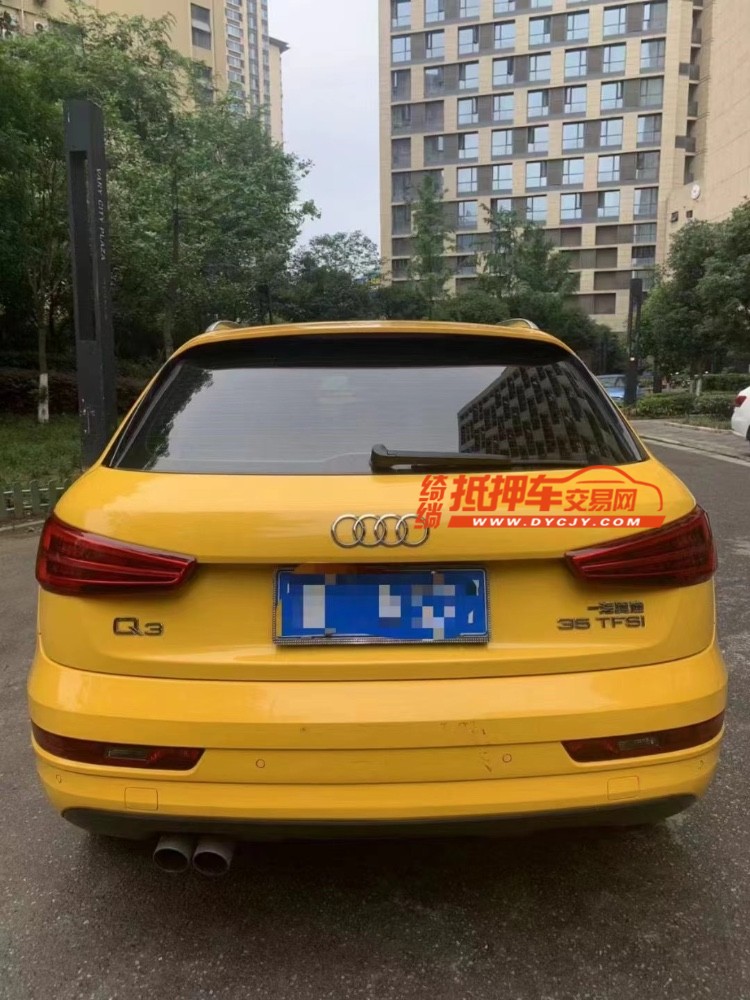 成都17年奥迪Q39