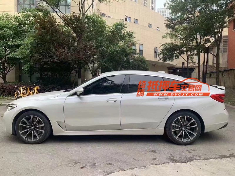 成都21年宝马6系GT3