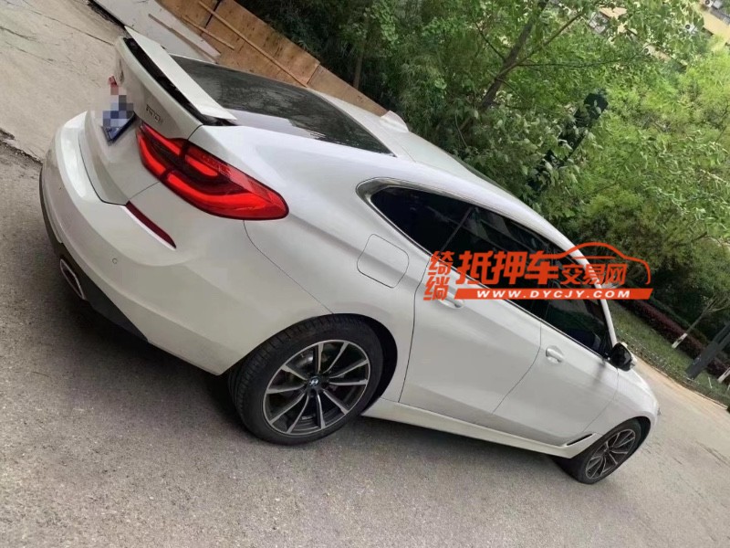 成都21年宝马6系GT8