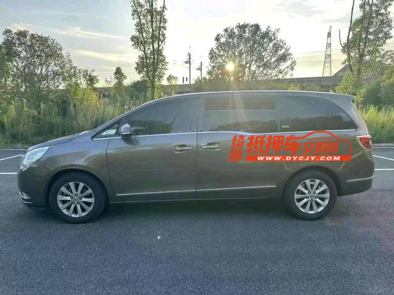 济南13年别克GL84