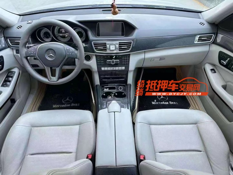 济宁14年奔驰E6