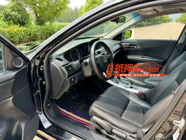 盐城16年本田雅阁6