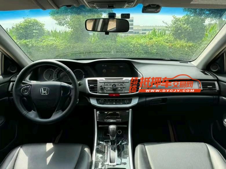 盐城16年本田雅阁8