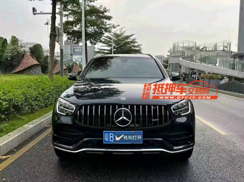 深圳23年奔驰GLC1