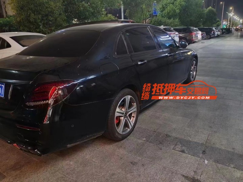 青岛18年奔驰E3
