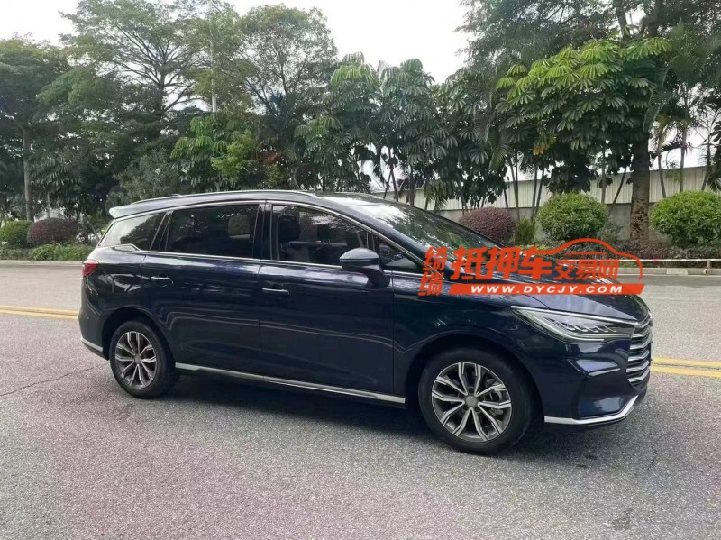 广州21年比亚迪宋MAX2