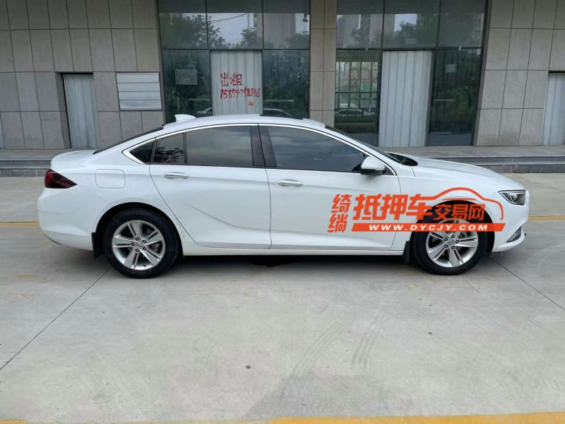 济宁20年别克君威5