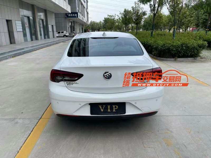 济宁20年别克君威9