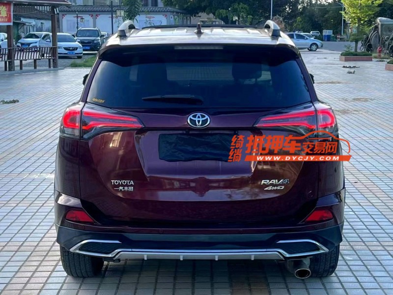 汕头17年丰田RAV4荣放9