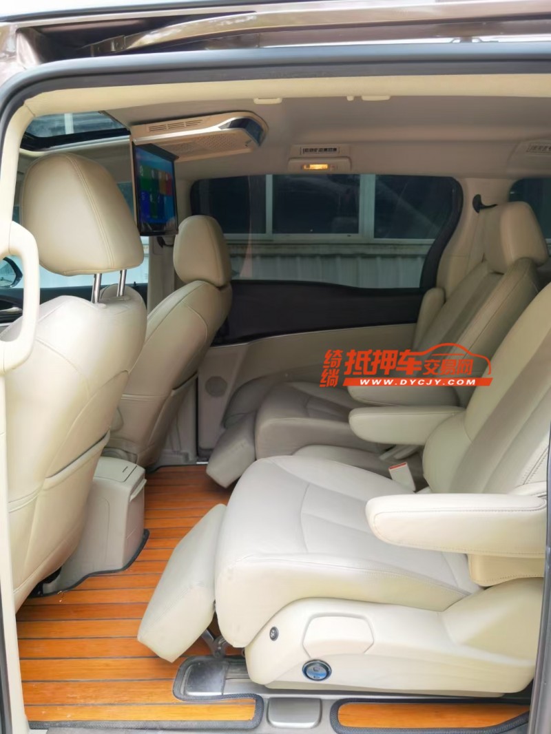 济宁19年别克GL82