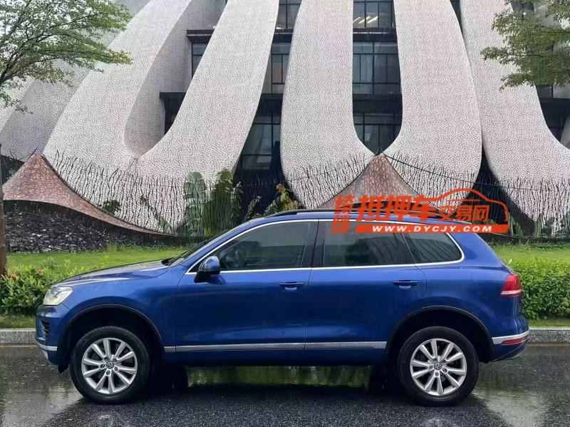 广州17年大众途锐7