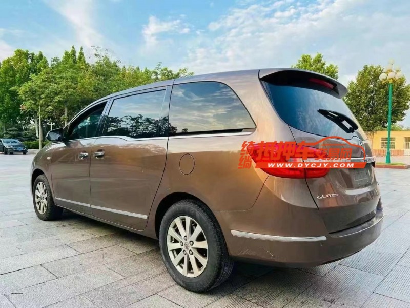 济宁19年别克GL87