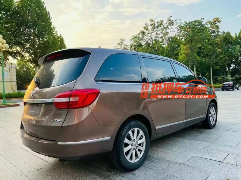 济宁19年别克GL88