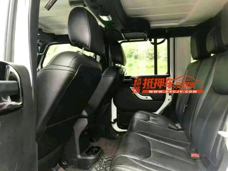 三明17年Jeep牧馬人8